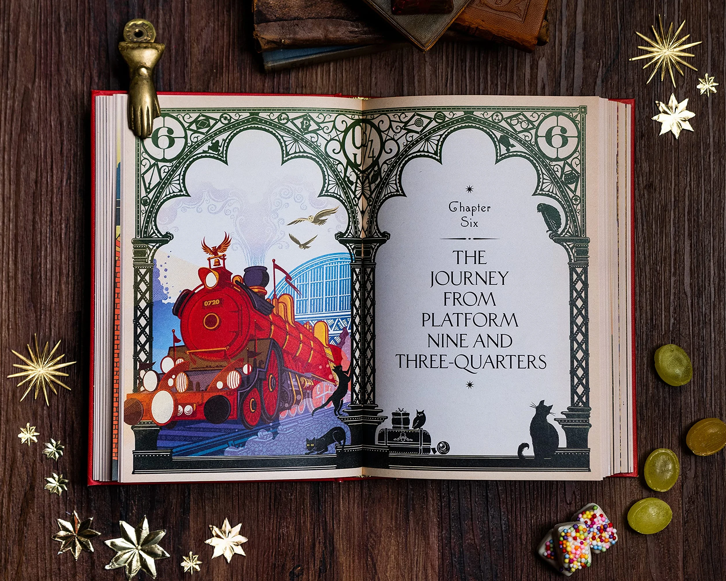 Harry Potter 1 and the Philosopher's Stone. MinaLima Edition: Minalima Illustrated Edition: A sumptuously illustrated gift book with magical interactive surprises