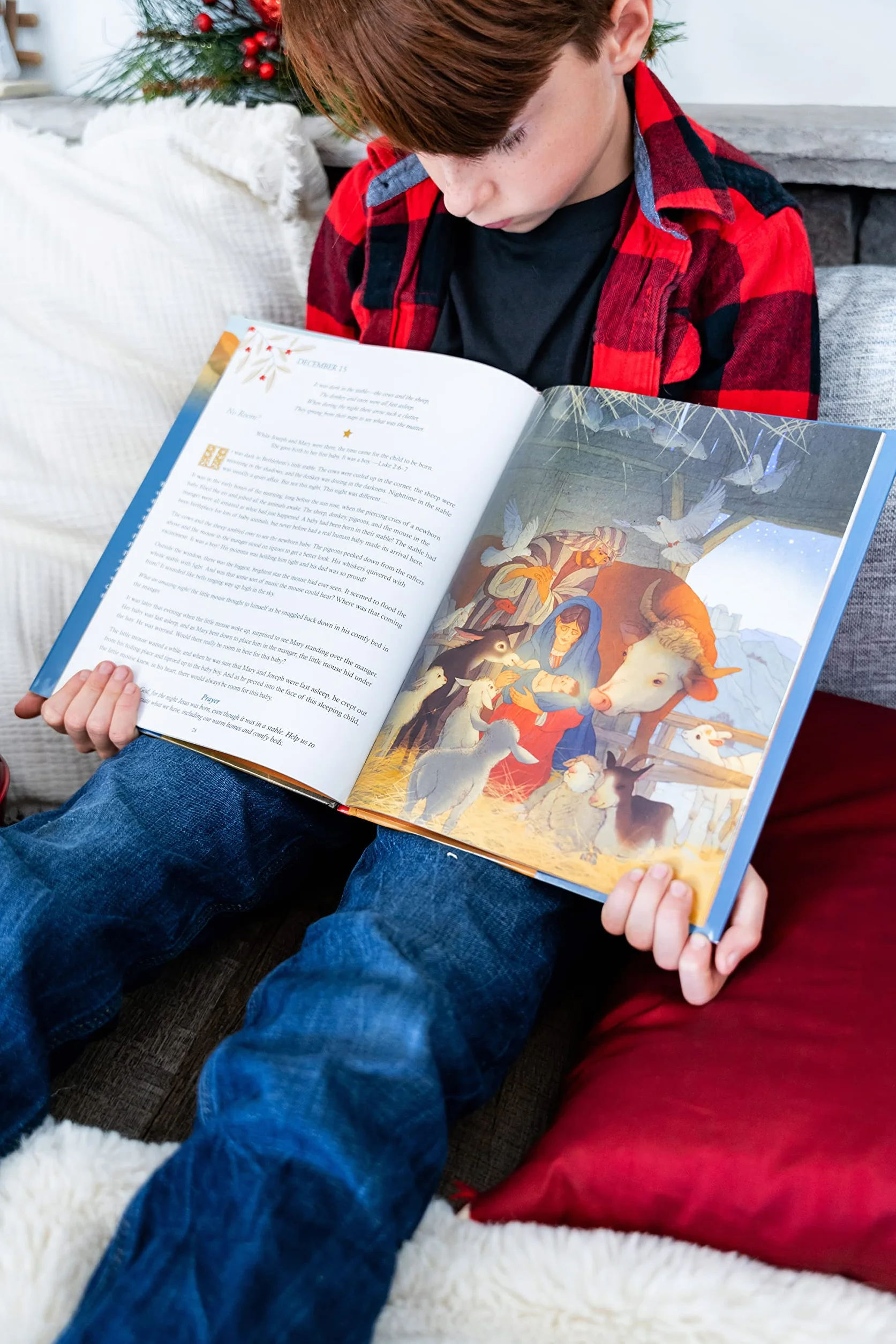 'Twas the Season of Advent: Devotions and Stories for the Christmas Season
