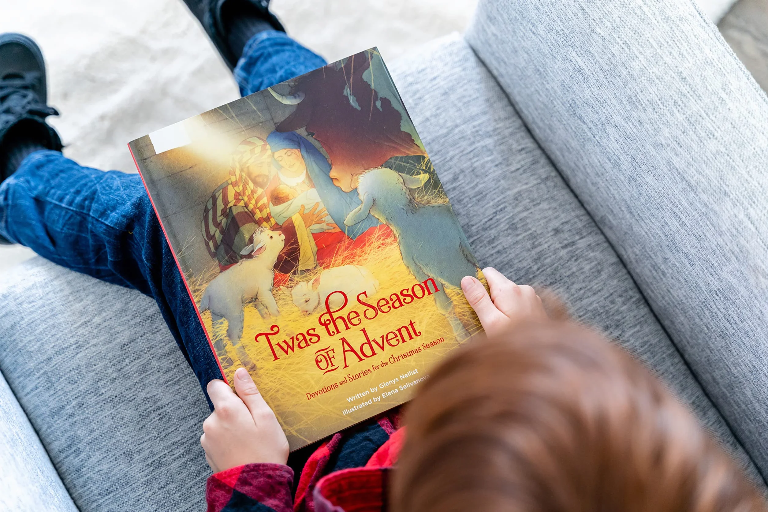 'Twas the Season of Advent: Devotions and Stories for the Christmas Season