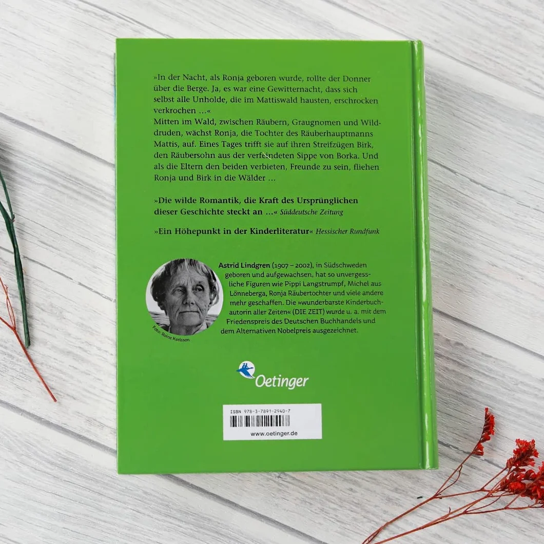 Ronja, Räubertochter: Astrid Lindgren Kinderbuch-Klassiker. Die Abenteuer-Geschichten der Räubertochter über Freundschaft und die Liebe zur Natur. Oetinger Kinderbuch mit Original-Illustrationen ab 9