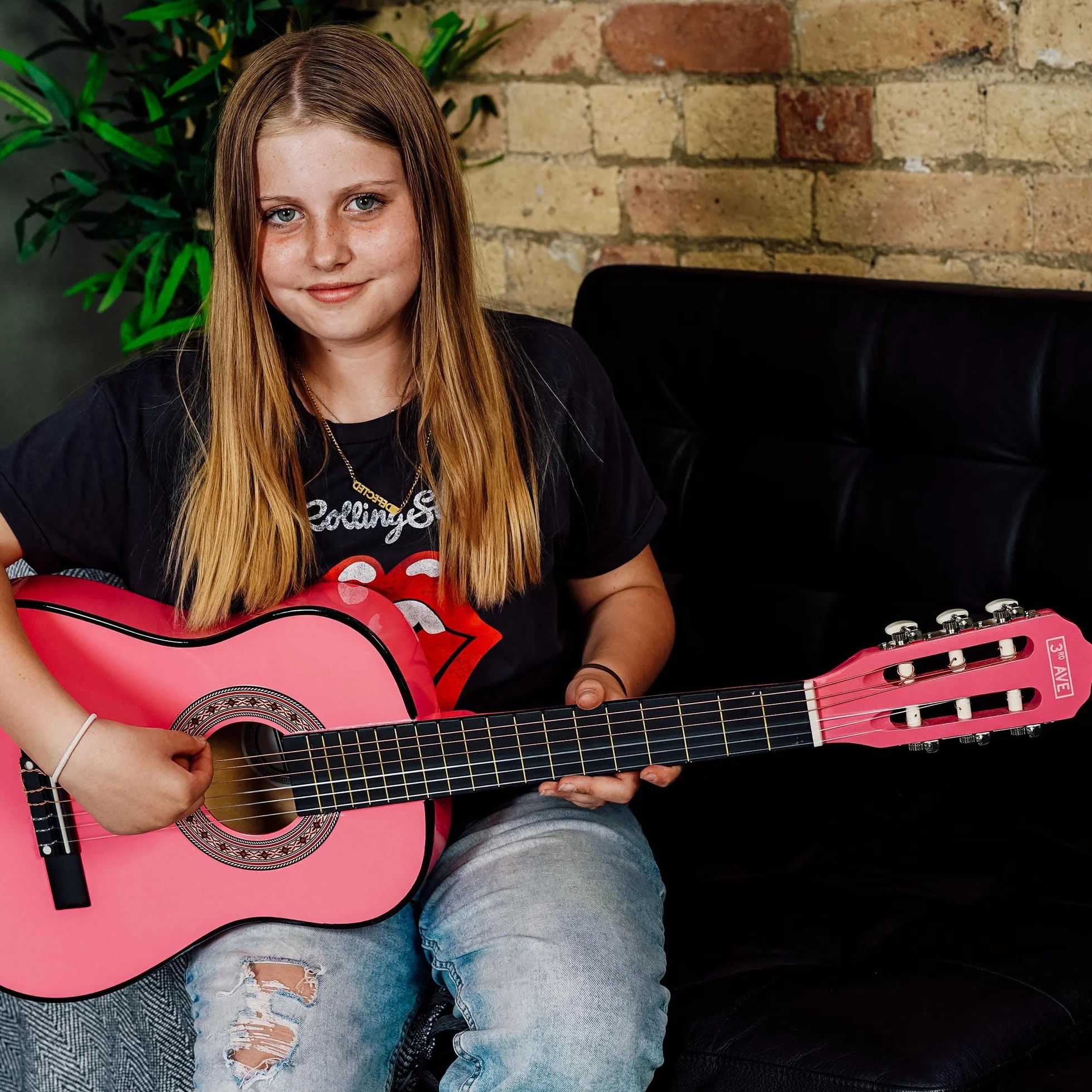 3rd Avenue Hiszpańska gitara klasyczna Kids, w rozmiarze 1/2, dla początkujących, struny nylonowe – futerał, struny – w kolorze różowym