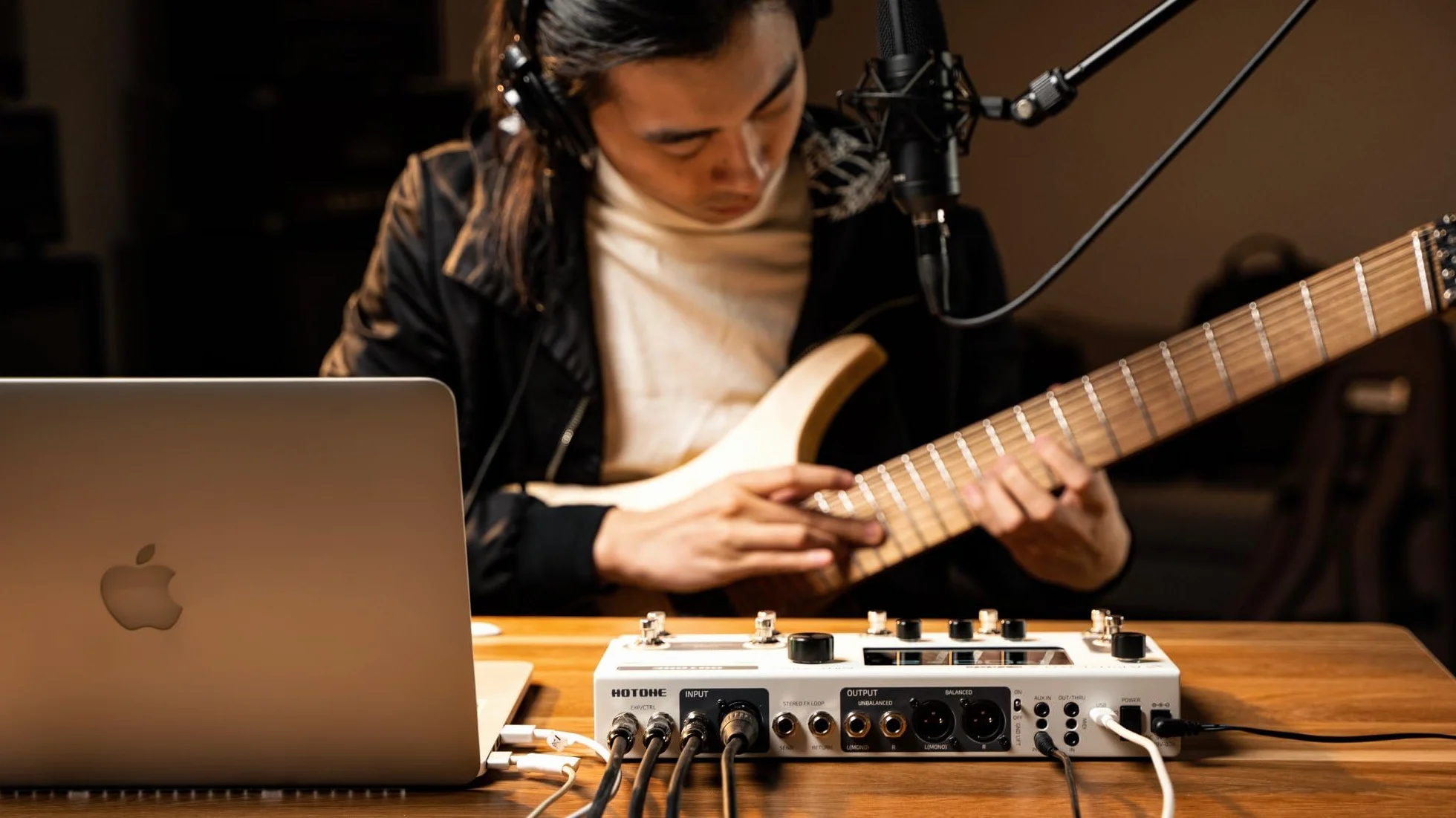 HOTONE Procesor z wieloma efektami, ekran dotykowy, gitara, bas, wzmacniacz, modelowanie, szafki na podczerwień, symulacja, podwójny efekt, łańcuchy z pętlą FX, MIDI I/O Stereo OTG, interfejs audio