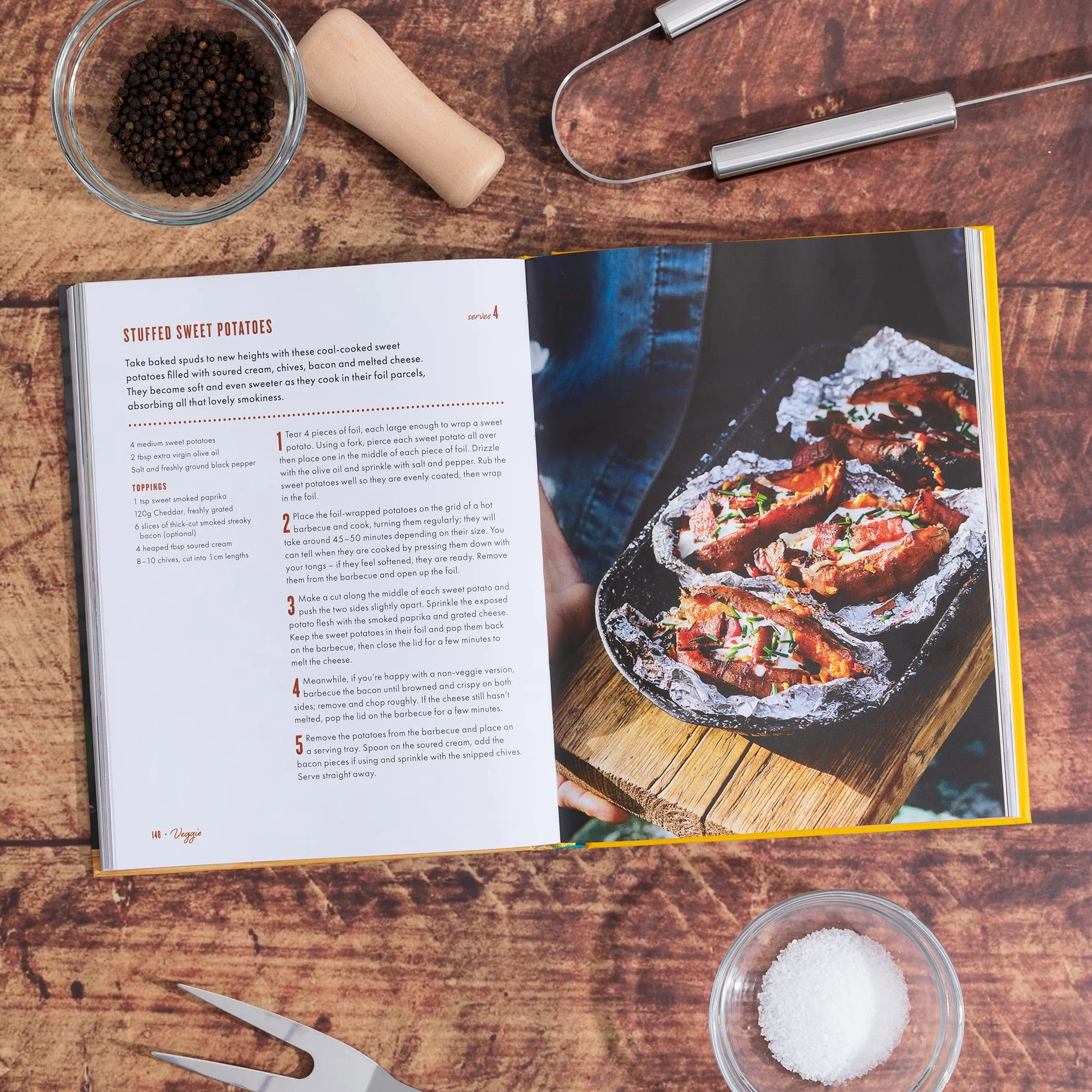 Tom Kerridge's Outdoor Cooking: The ultimate modern barbecue bible