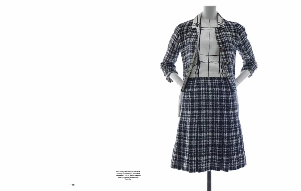 Gabrielle Chanel: Fashion Manifesto
