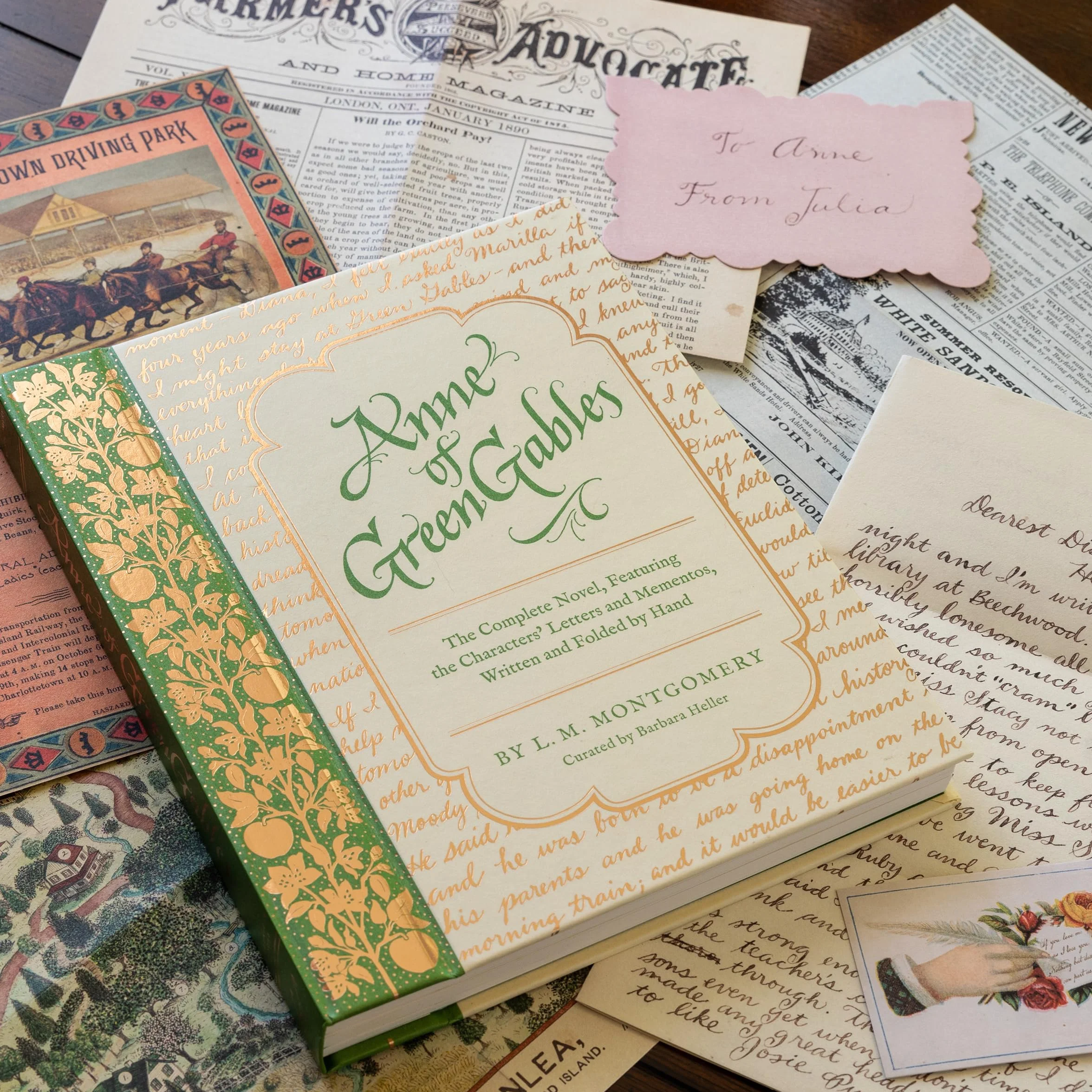 Anne of Green Gables: The Complete Novel, Featuring the Characters' Letters and Mementos, Written and Folded by Hand