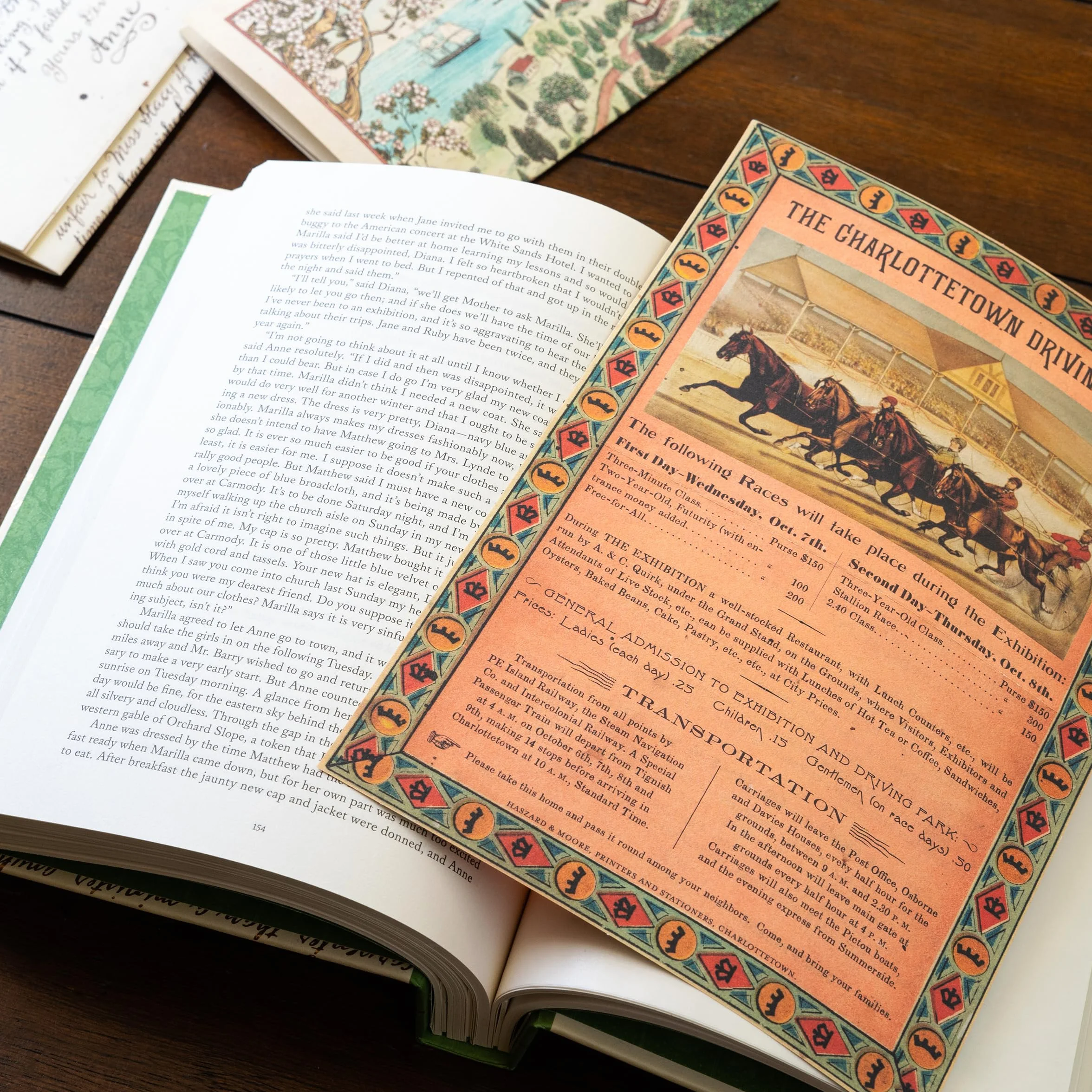 Anne of Green Gables: The Complete Novel, Featuring the Characters' Letters and Mementos, Written and Folded by Hand