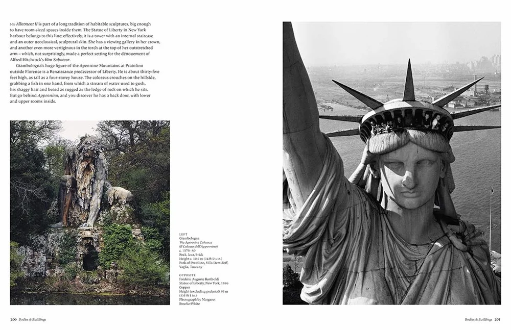 Shaping the World: Sculpture from Prehistory to Now /anglais