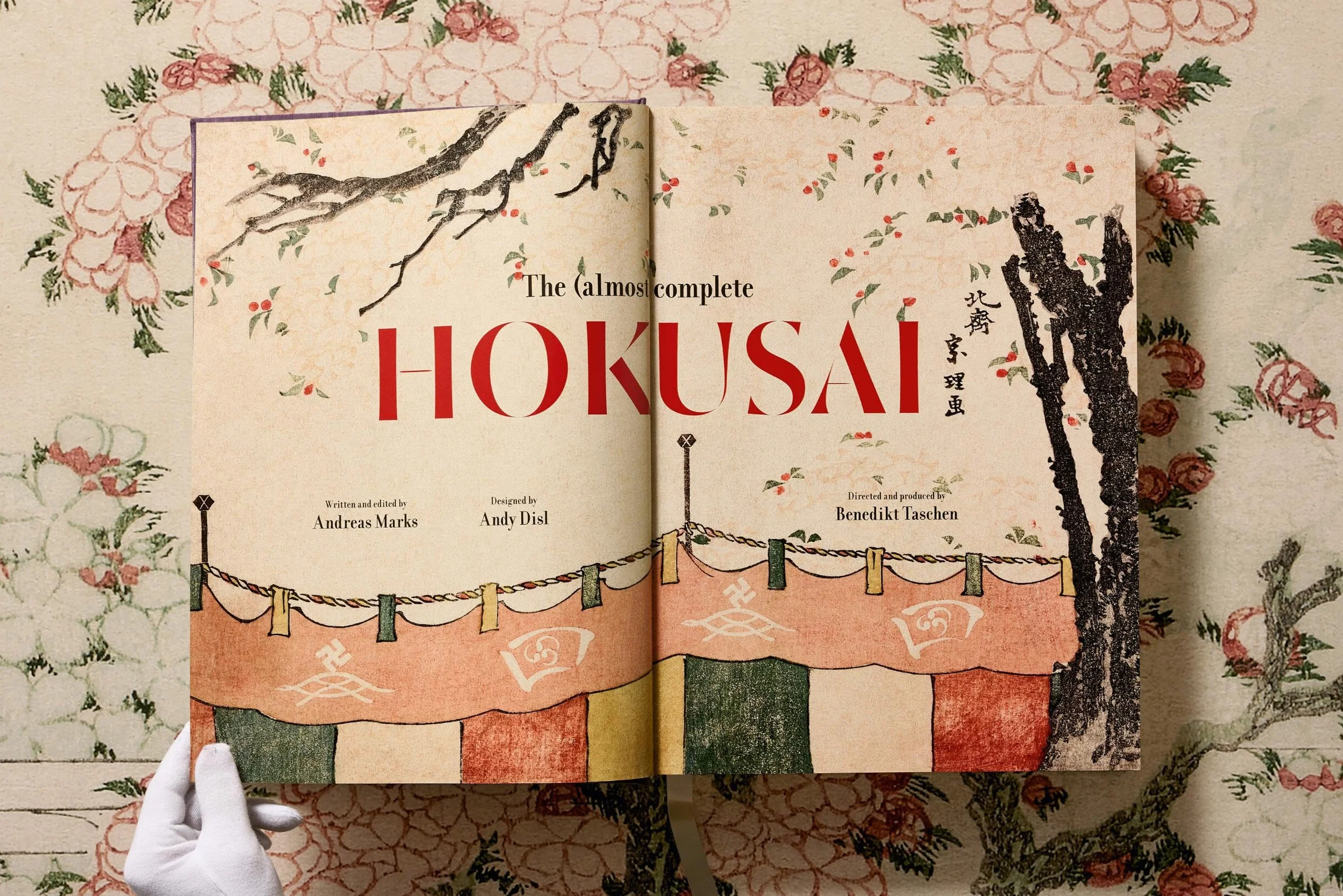 The (almost) complete Hokusai