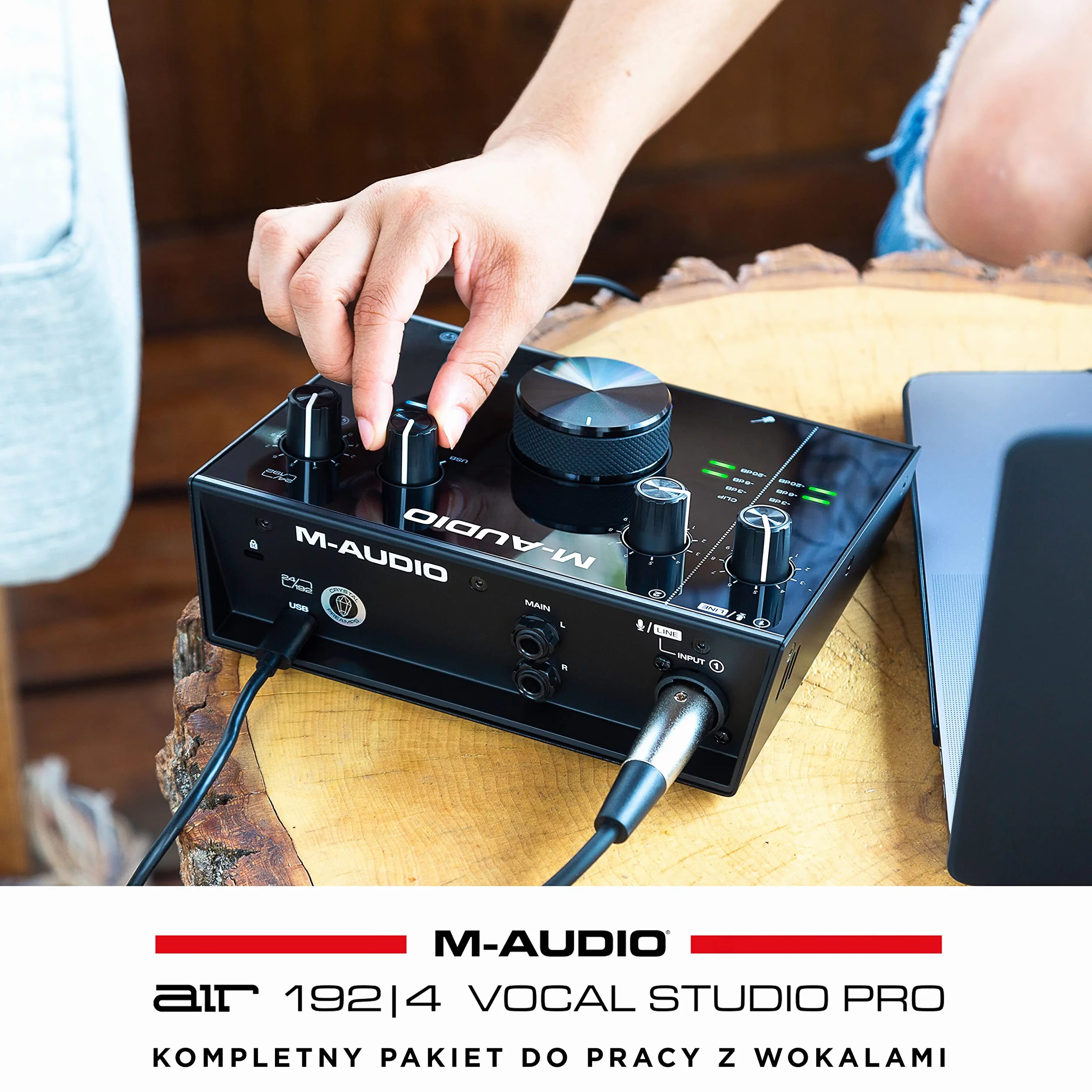 M-AUDIO AIR 192x4 Vocal Studio Pro – Interfejs audio USB z 2 wejściami i 2 wyjściami z mikrofonem pojemnościowym, uchwytem przeciwwstrząsowym, kablem XLR, słuchawkami i profesjonalnego oprogramowania