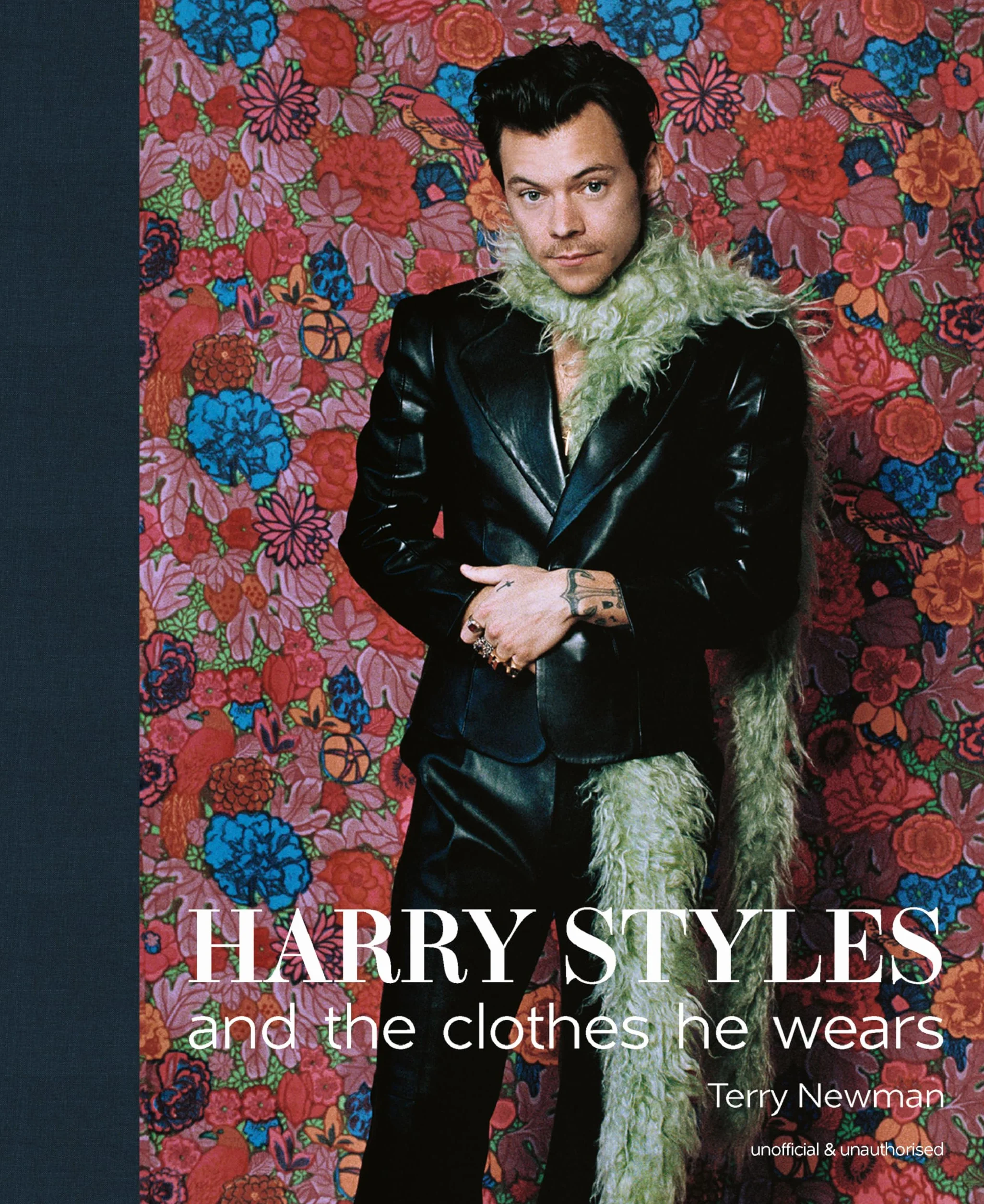 Harry Styles And the Clothes he Wears /anglais