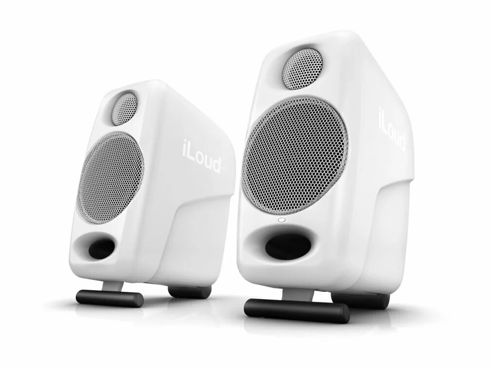 iLoud Micro Monitor White Special Edition – najmniejsza para monitorów referencyjnych studyjnych na świecie, 4 stopnie mocy klasy D, 50 W (RMS) bi-amped, Bass Reflex, biały
