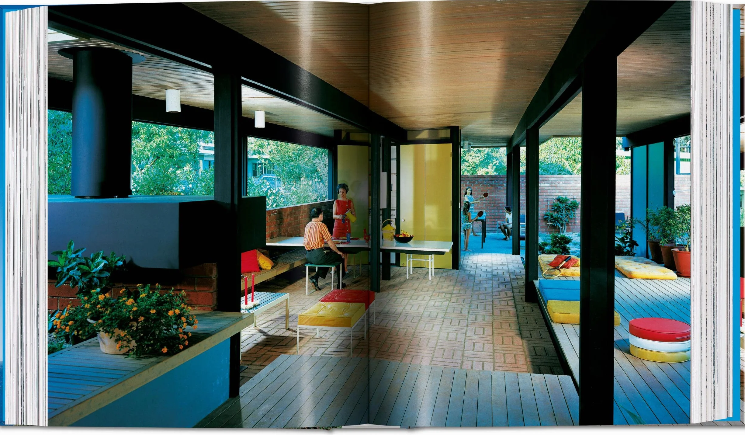 Julius Shulman: Modernism Rediscovered