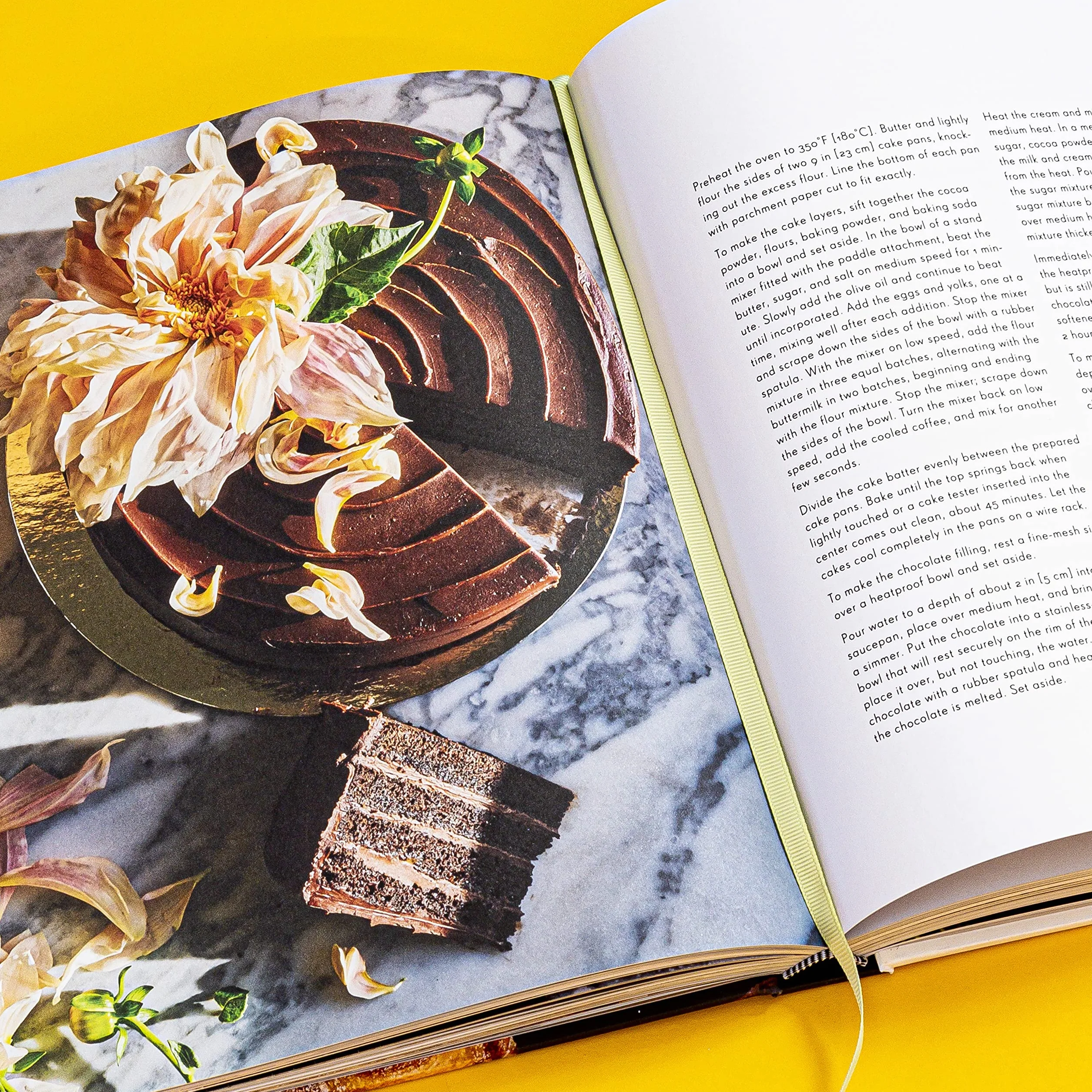 Tartine: Revised Edition: A Classic Revisited: 68 All-New Recipes + 55 Updated Favorites
